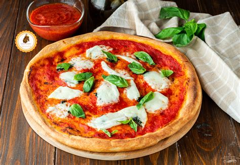 ricetta per la pizza napoletana
